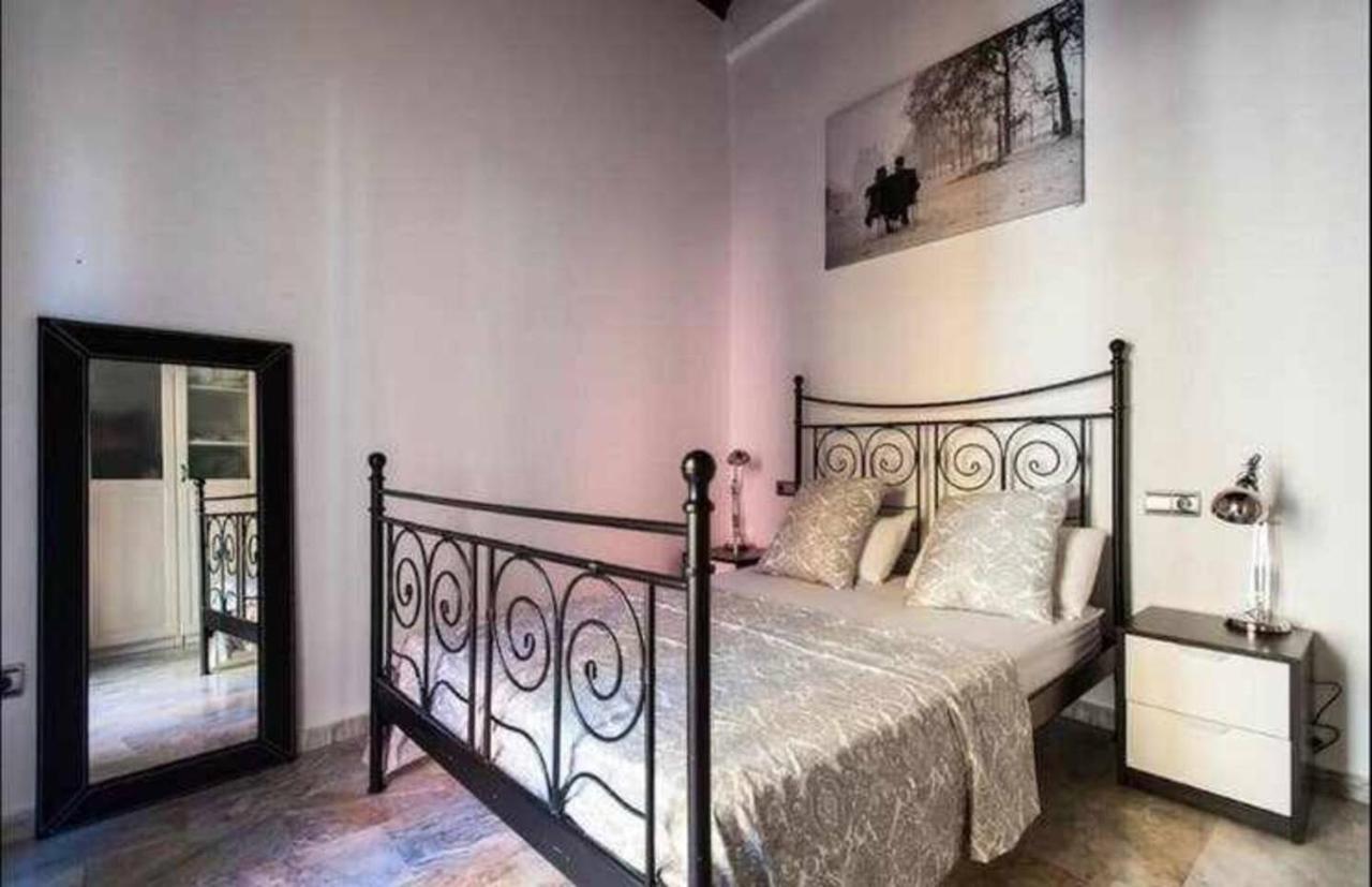 10 Min Walk To Giralda And Rooftop Seville Ngoại thất bức ảnh